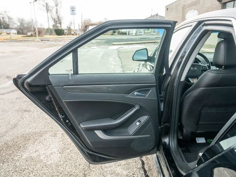 Used 2011 Cadillac CTS image 17