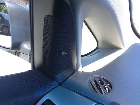 Used 2007 Toyota Prius w/ Package 6 FWD image 22
