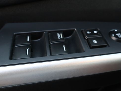 Used 2016 Honda CR-V Touring image 27