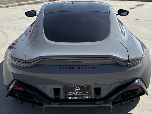 Used 2023 Aston Martin V8 Vantage image 6
