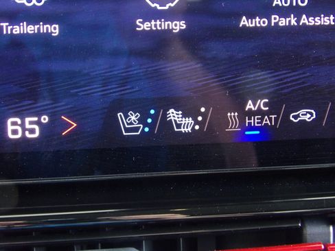 Used 2024 Chevrolet Silverado EV RST image 4