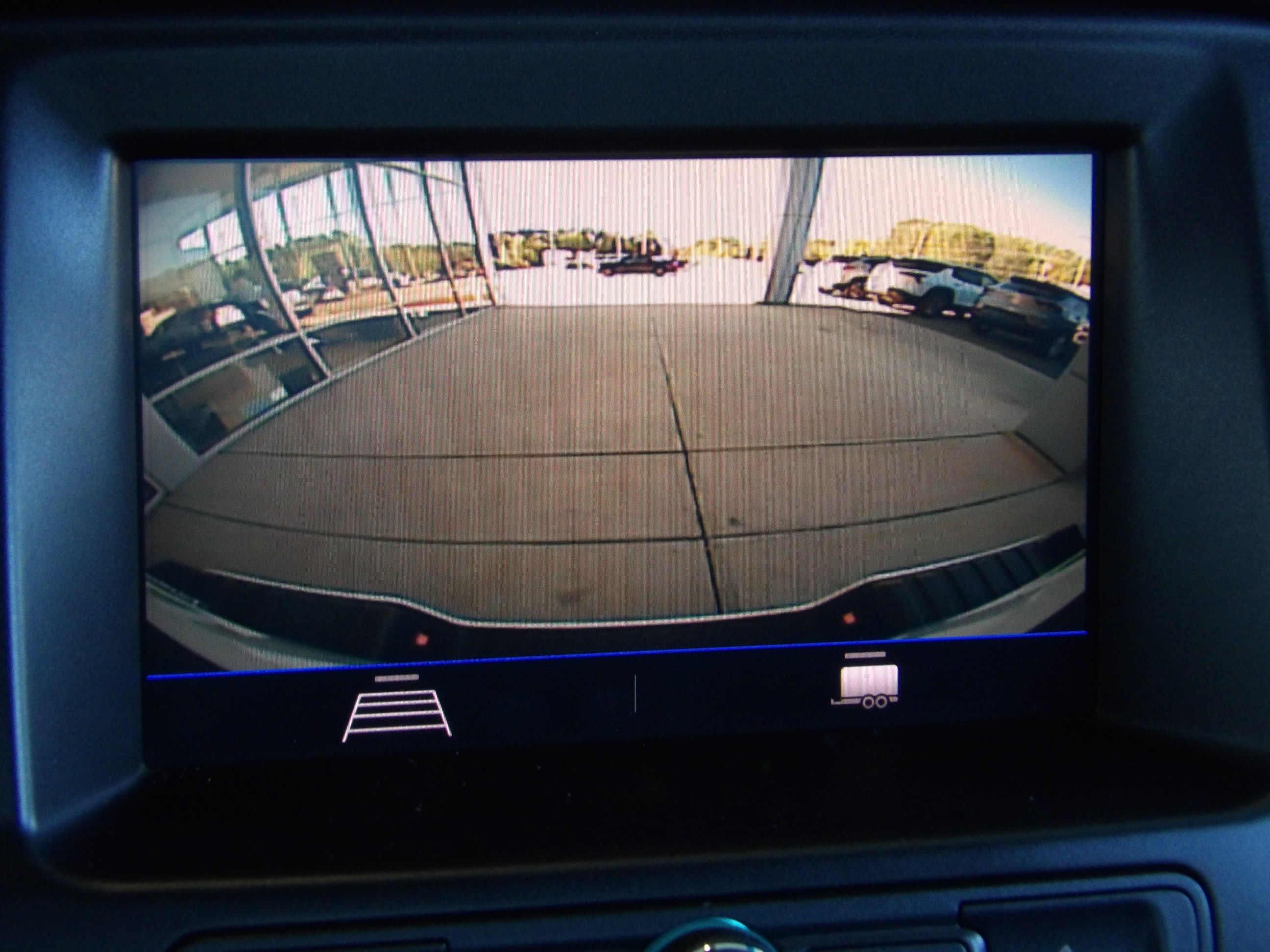 Used 2021 Chevrolet Colorado 4x4 Crew Cab image 3