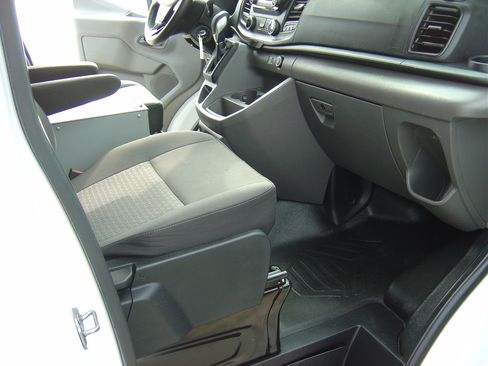 Used 2021 Ford Transit 250 image 13