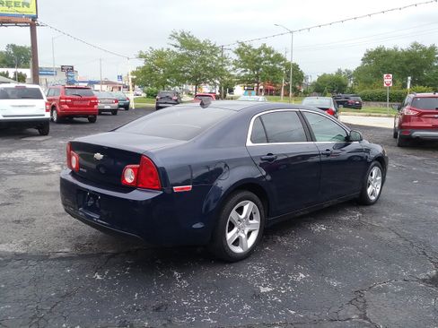 Used 2012 Chevrolet Malibu LS FWD image 9
