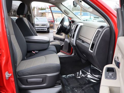 Used 2009 Dodge Ram 1500 Truck SLT image 17