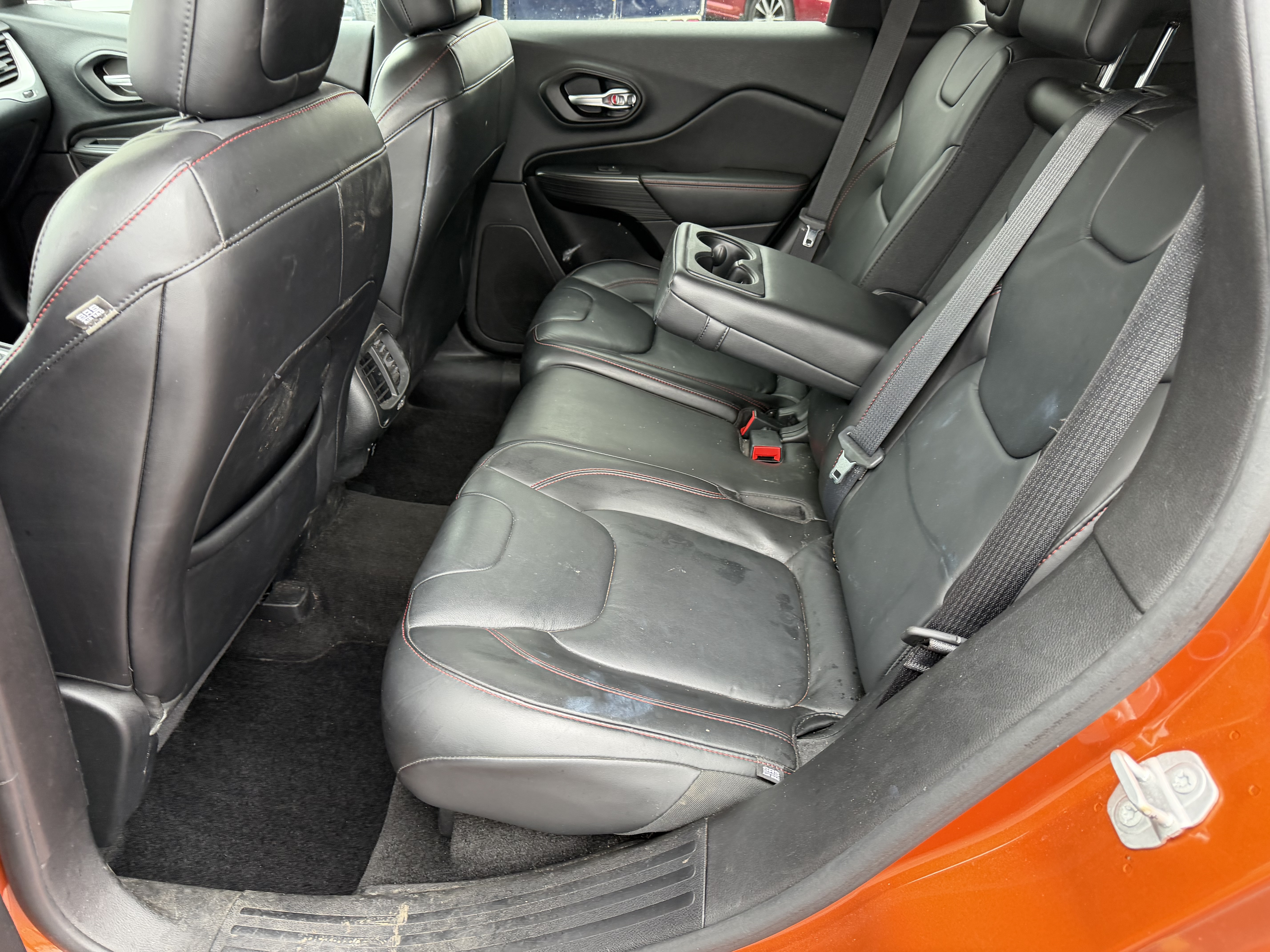 Used 2015 Jeep Cherokee 4WD Trailhawk image 6
