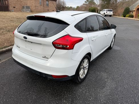 Used 2015 Ford Focus SE image 52