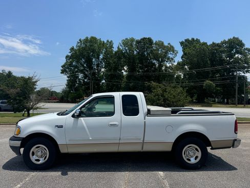 Used 2000 Ford F150 2WD SuperCab image 4
