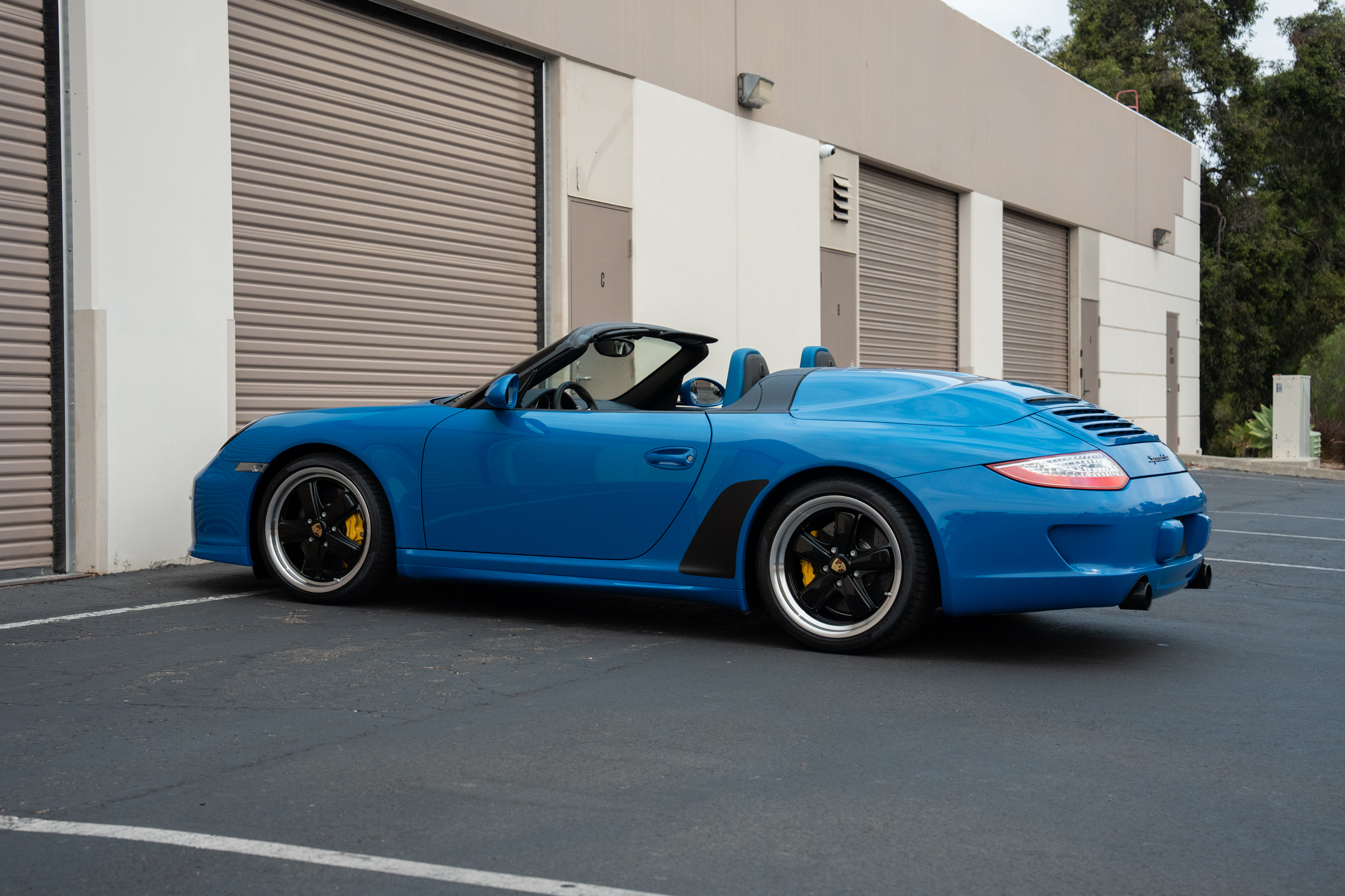 Used 2011 Porsche 911 Speedster RWD image 18