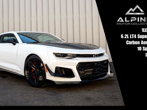 Used 2020 Chevrolet Camaro ZL1 image 1