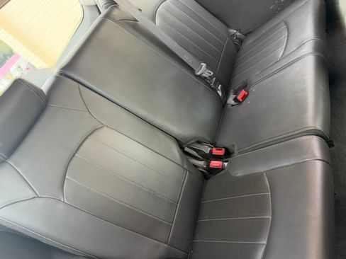 Used 2014 Buick Enclave FWD Leather image 8
