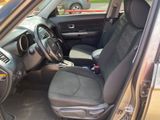 Used 2013 Kia Soul + image 5