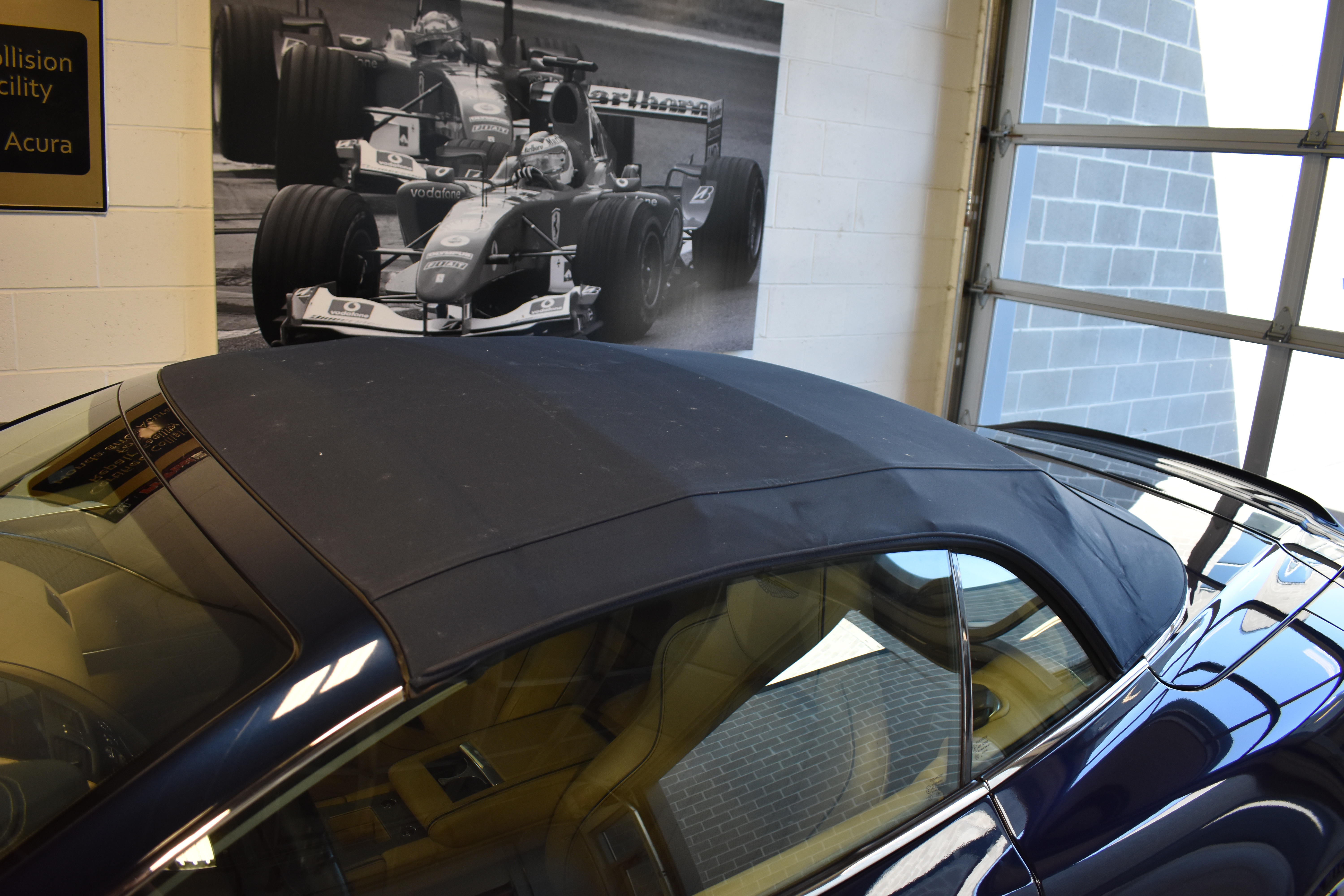 Used 2016 Aston Martin DB9 GT Volante RWD image 58