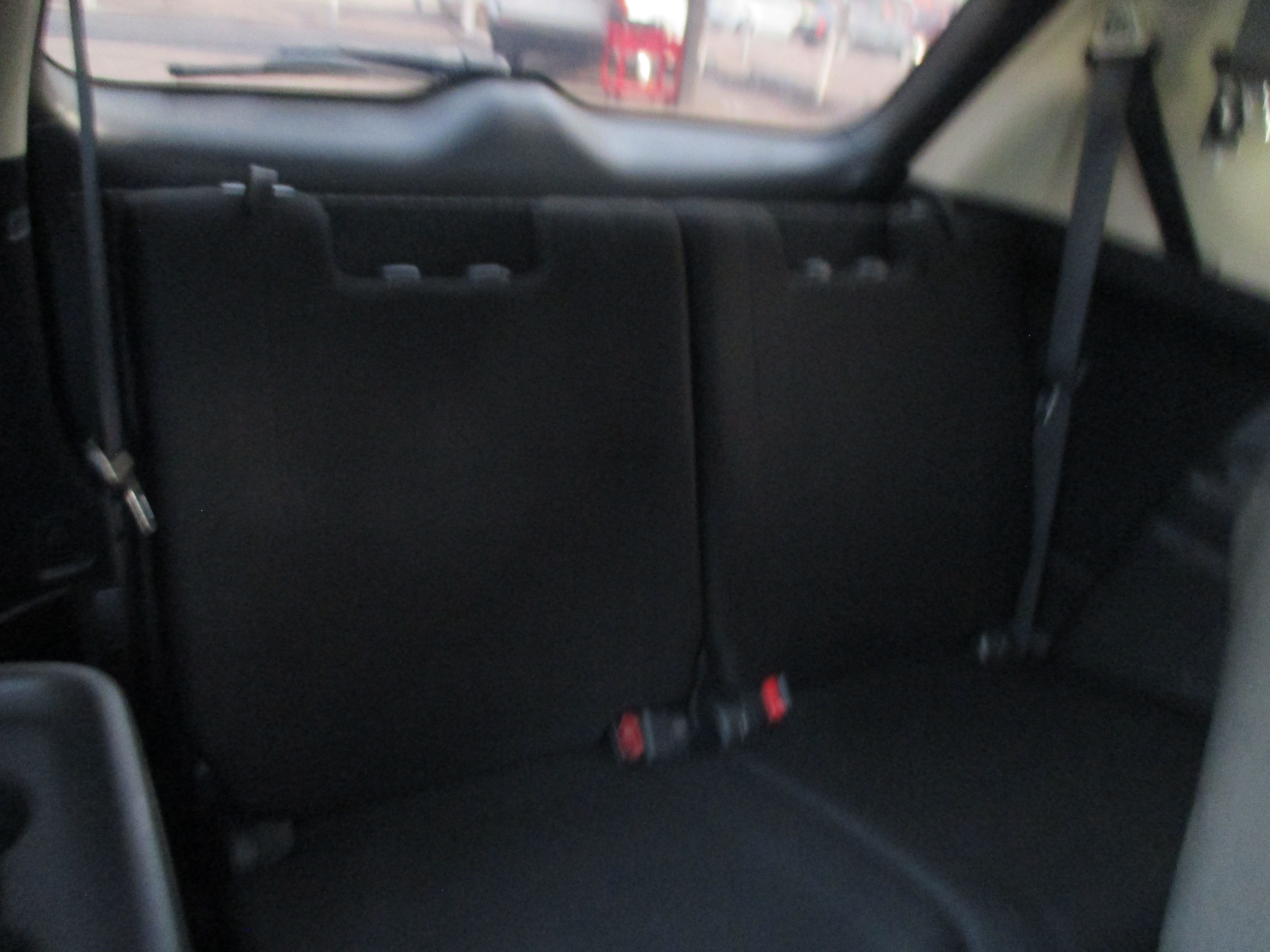 Used 2018 Mitsubishi Outlander SE w/ Tech Package FWD image 17