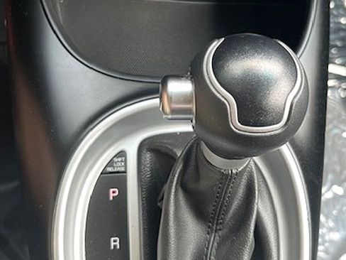 Used 2018 Kia Soul + image 28