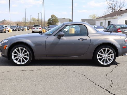 Used 2008 MAZDA MX-5 Miata Touring image 8