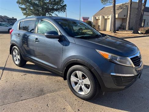 Used 2013 Kia Sportage LX image 8