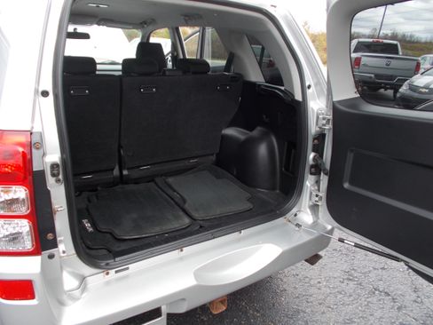 Used 2010 Suzuki Grand Vitara LX image 18