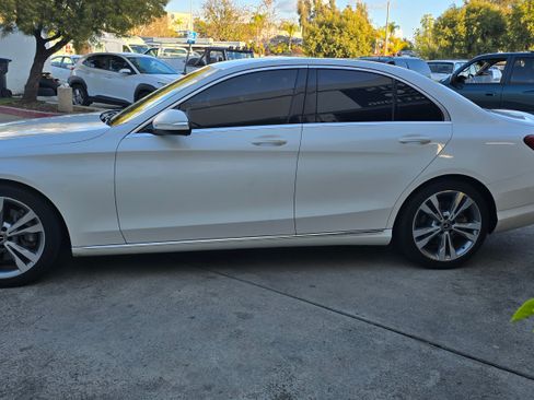 Used 2015 Mercedes-Benz C 300 Sport image 7