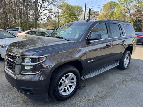 Used 2015 Chevrolet Tahoe LT image 1