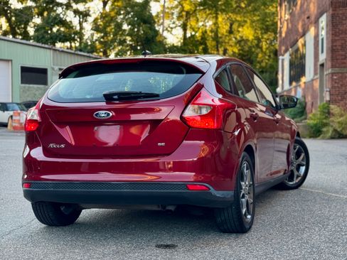 Used 2014 Ford Focus SE image 5