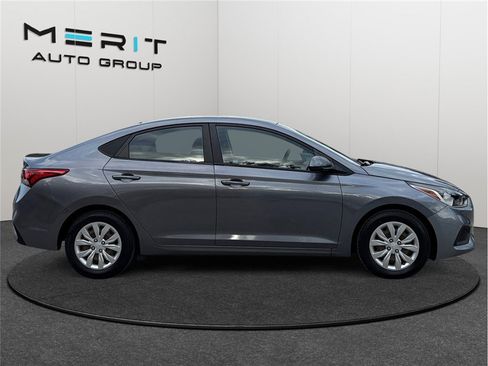 Used 2020 Hyundai Accent SE image 10