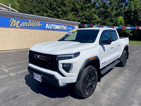 Used 2024 GMC Canyon 4x4 Crew Cab Elevation image 1