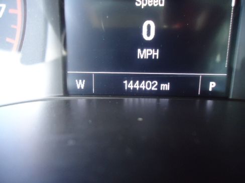 Used 2015 Chevrolet Colorado LT image 19