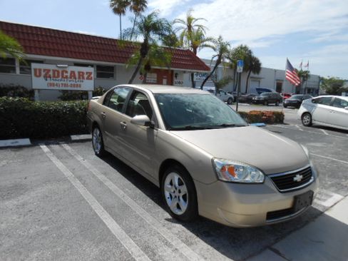 Used 2006 Chevrolet Malibu LT V6 FWD image 7