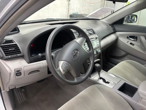 Used 2007 Toyota Camry LE FWD image 14