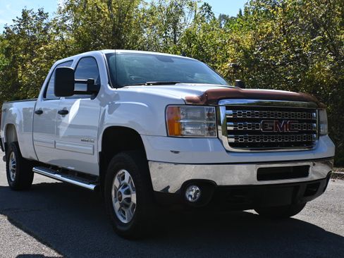 Used 2014 GMC Sierra 2500 SLE image 15