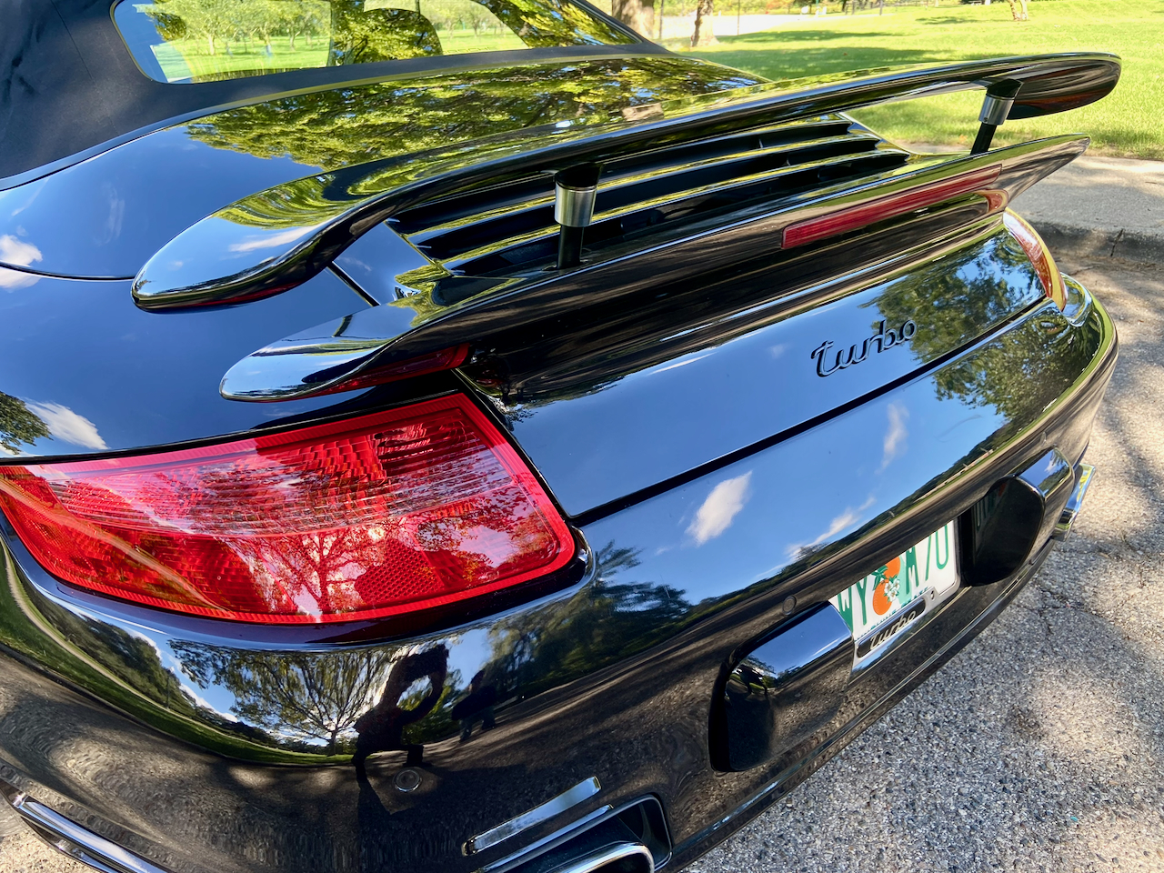 Used 2008 Porsche 911 Turbo 4 Cabriolet AWD/4WD image 17