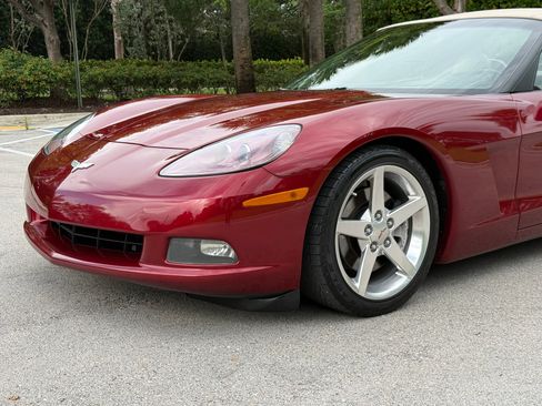 Used 2006 Chevrolet Corvette Convertible RWD image 34