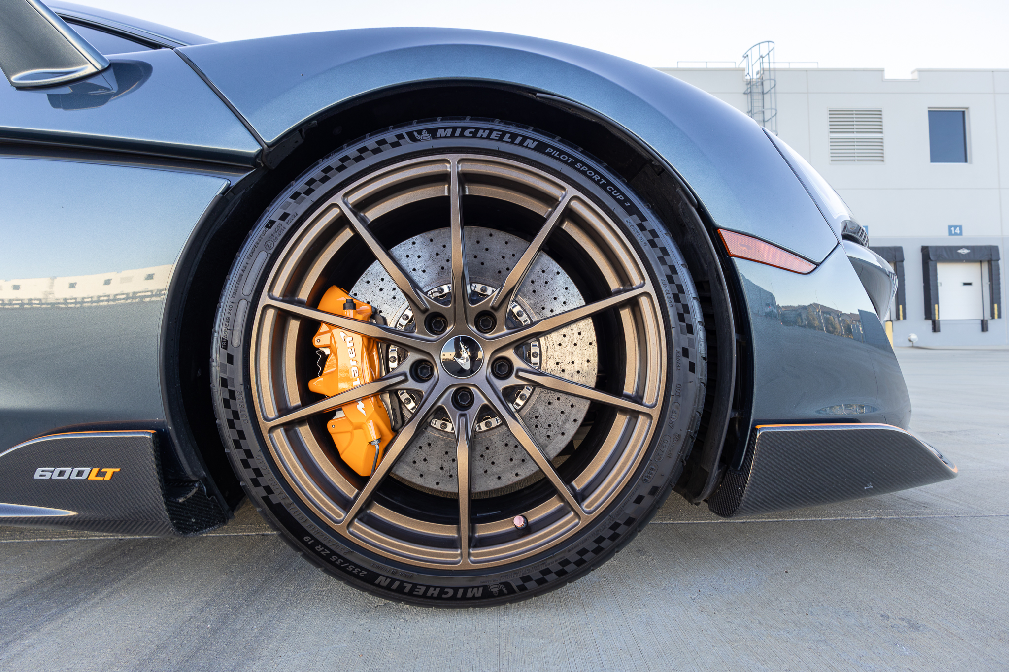 Used 2019 McLaren 600LT RWD image 27