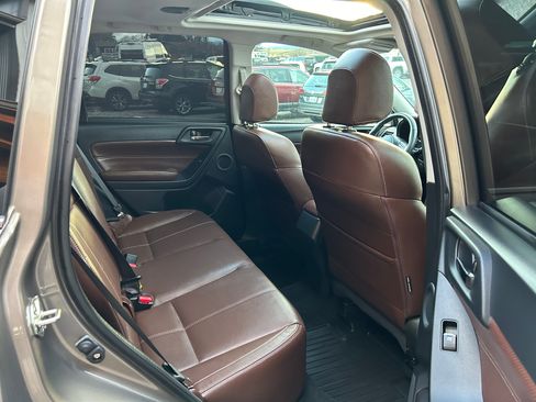 Used 2017 Subaru Forester 2.5i Touring image 12