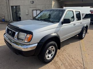 Used 2000 Nissan Frontier SE video 1