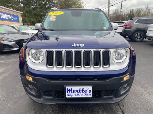 Used 2017 Jeep Renegade 4WD Limited image 3