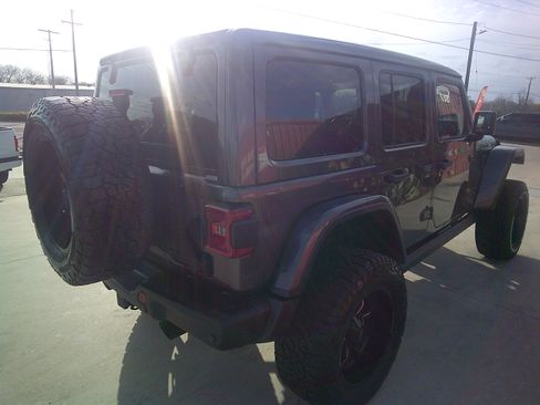 Used 2019 Jeep Wrangler Unlimited Rubicon image 30