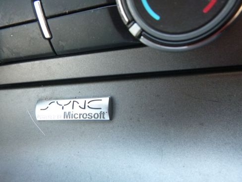 Used 2010 Ford Mustang Premium image 24