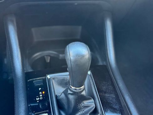 Used 2022 MAZDA MAZDA3 image 23