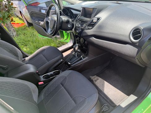 Used 2014 Ford Fiesta SE Sedan FWD image 8