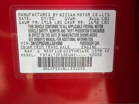 Used 2020 Nissan Kicks SR FWD image 9