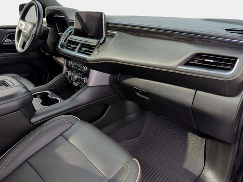 Used 2022 GMC Yukon XL SLT image 23