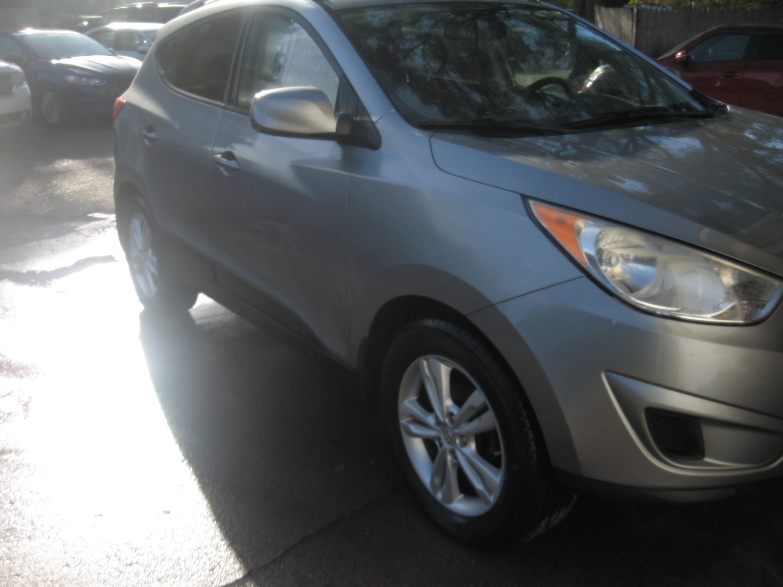 Used 2011 Hyundai Tucson SE FWD image 4