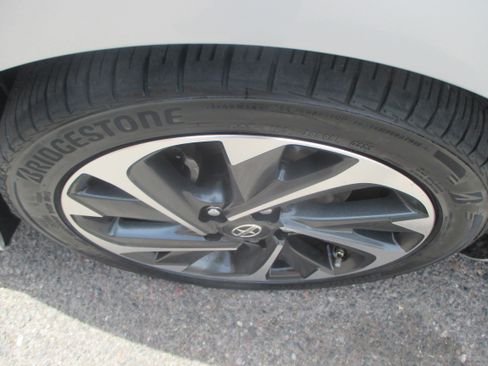 Used 2016 Scion iM image 16