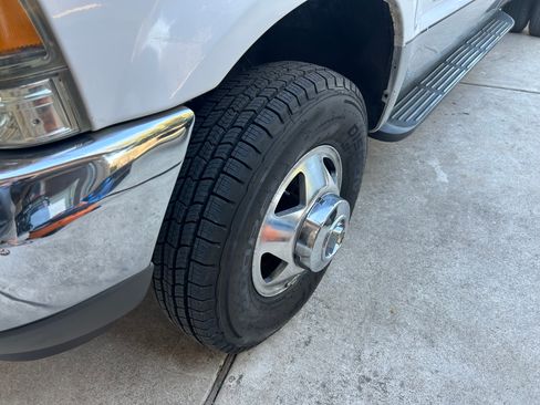 Used 2002 Ford F350 Lariat image 27