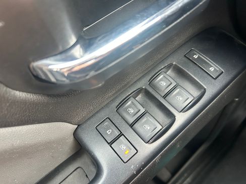 Used 2017 Chevrolet Silverado 2500 image 10