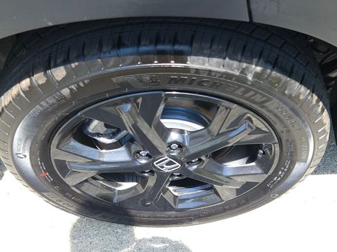 Used 2026 Honda HR-V AWD LX image 10