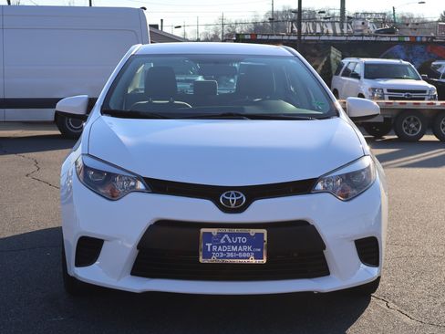 Used 2014 Toyota Corolla LE image 3