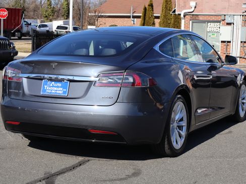 Used 2018 Tesla Model S 100D image 8